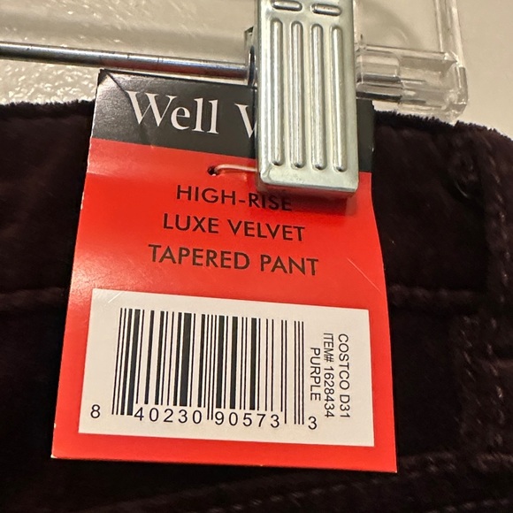Well Worn Burgundy Velvet Skinny Pants - Picture 4 of 7